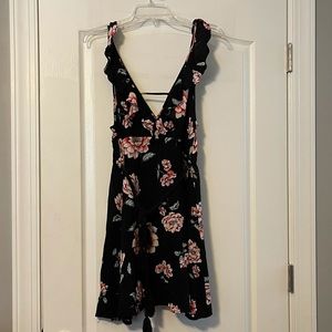 Black floral sleeveless dress